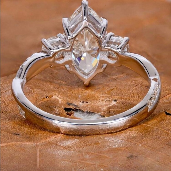 CZ ring - Picture 4 of 5